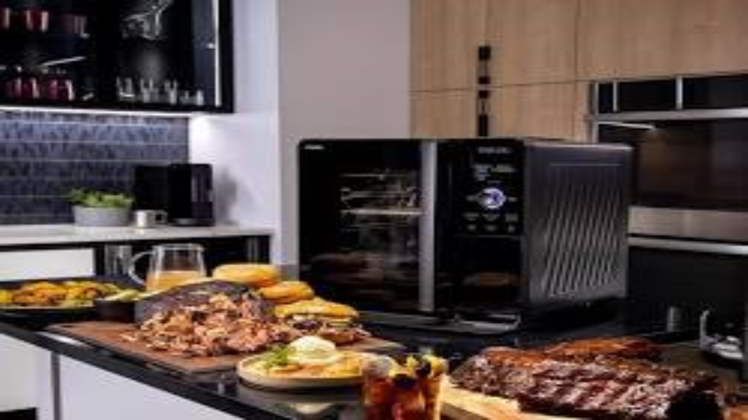 Modern cooking gadgets and small appliances for home use