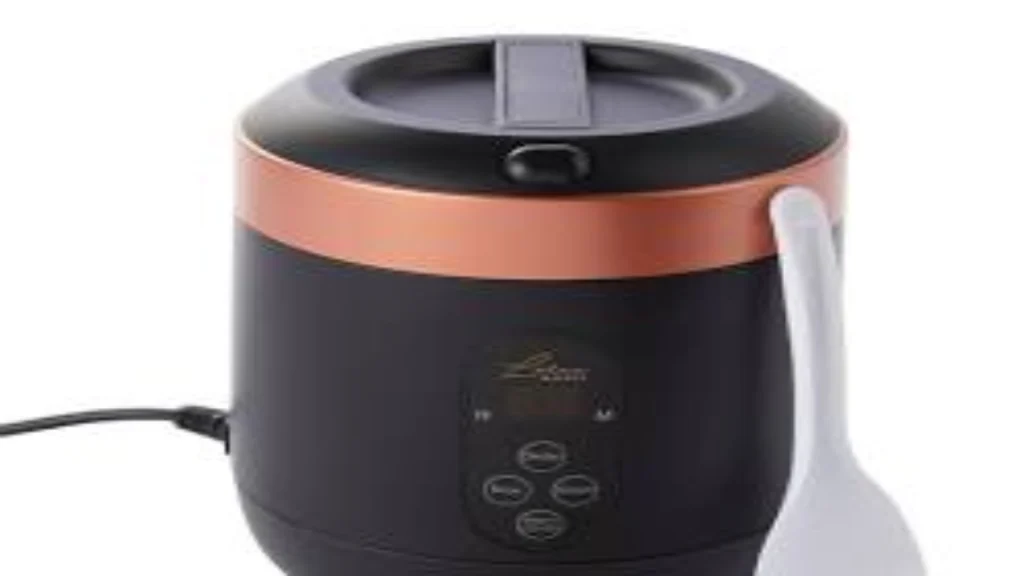 Kitchen appliance rice cooker for perfectly cooked rice.