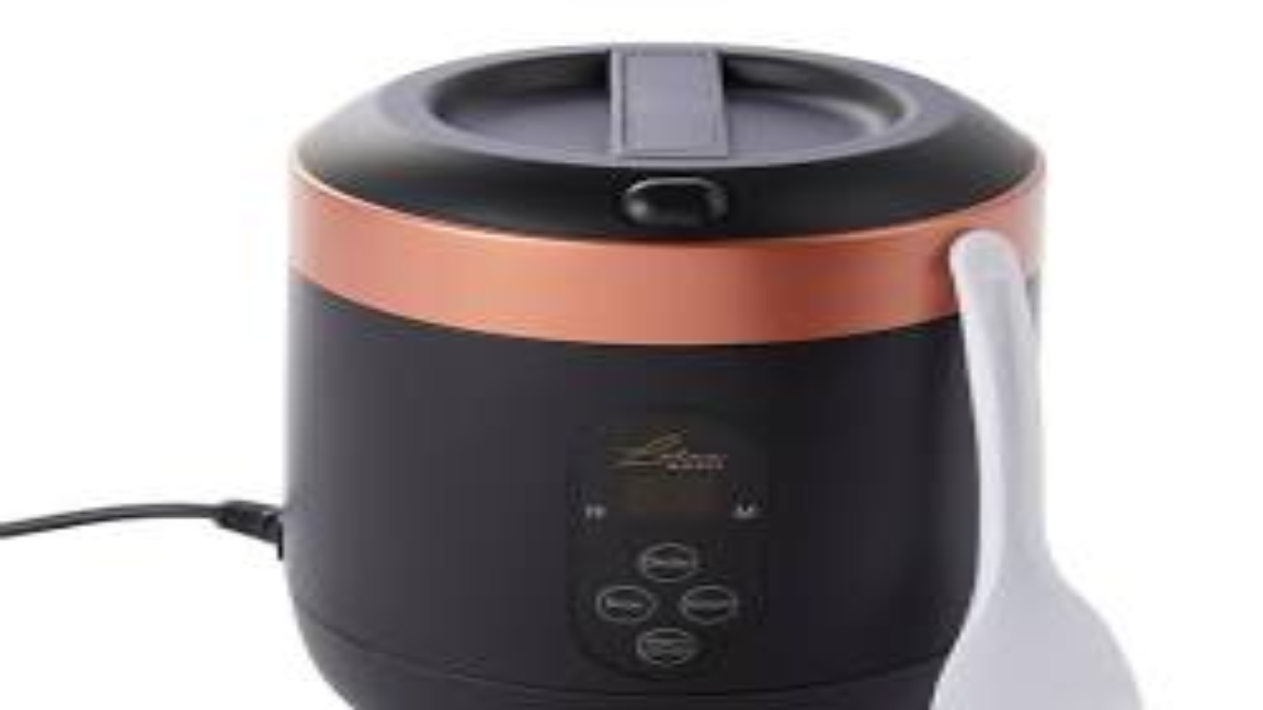 Kitchen appliance rice cooker for perfectly cooked rice.